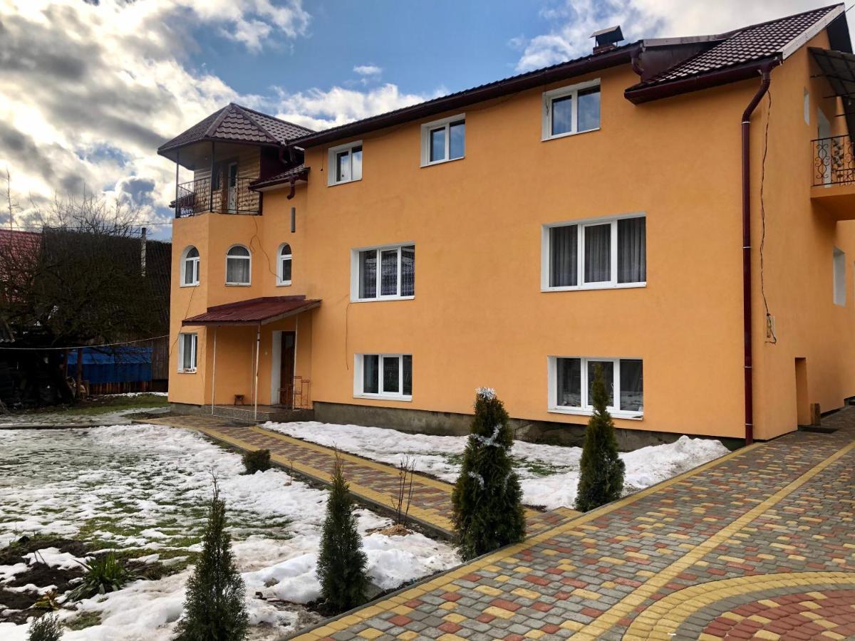Sadyba Domashniy Zatyshok Pilipets Exterior foto
