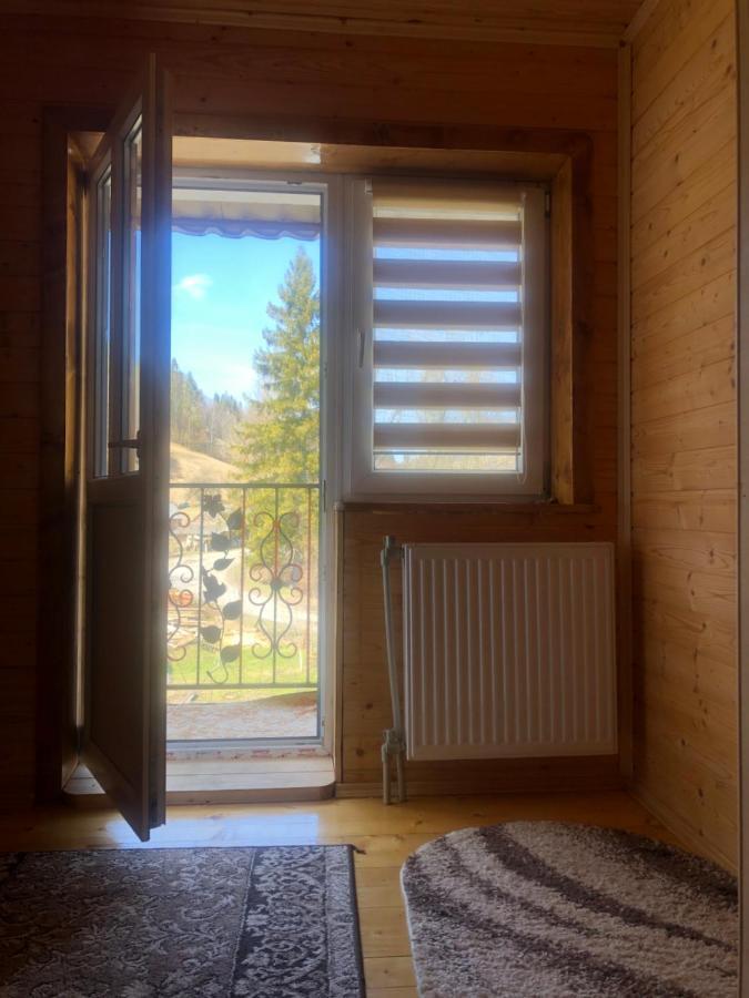 Sadyba Domashniy Zatyshok Pilipets Exterior foto